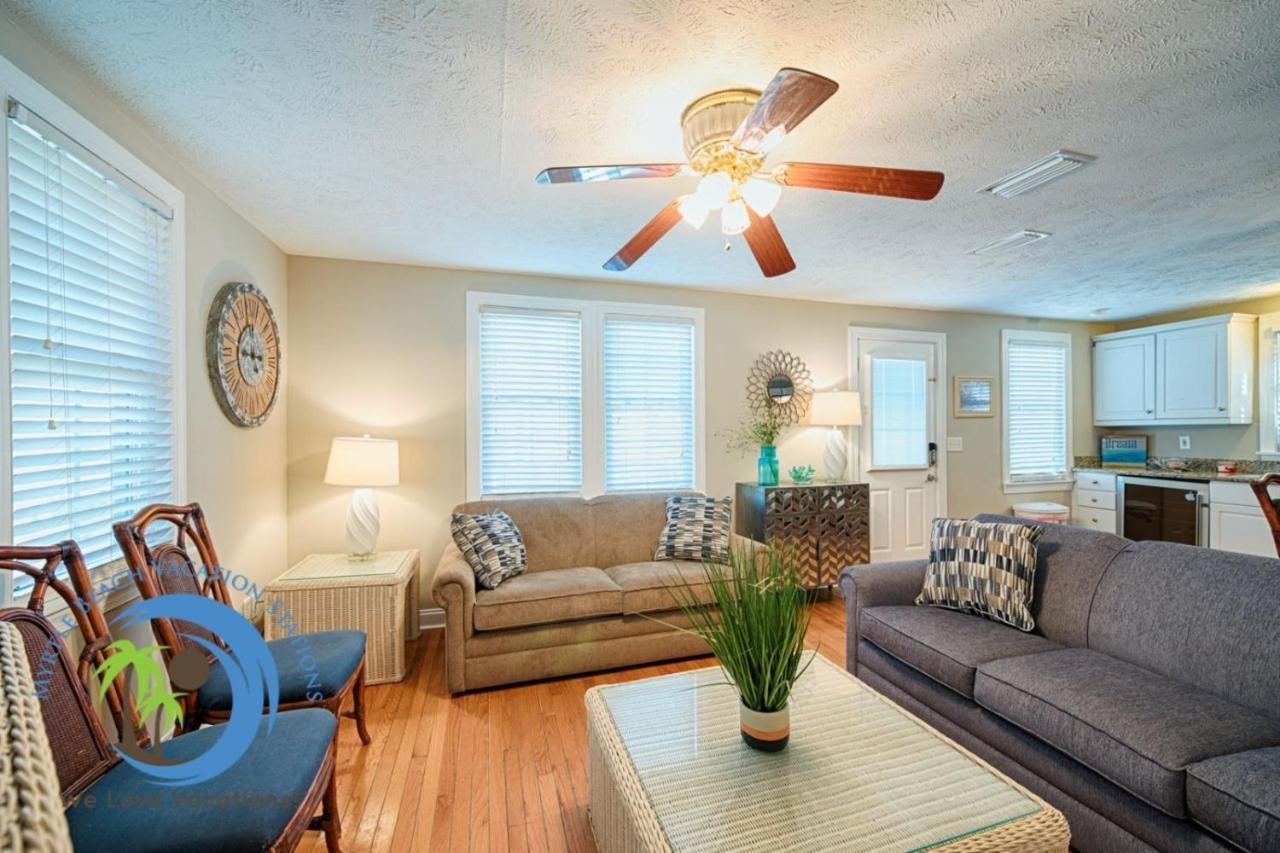 Cg Cottage Up Myrtle Beach Extérieur photo